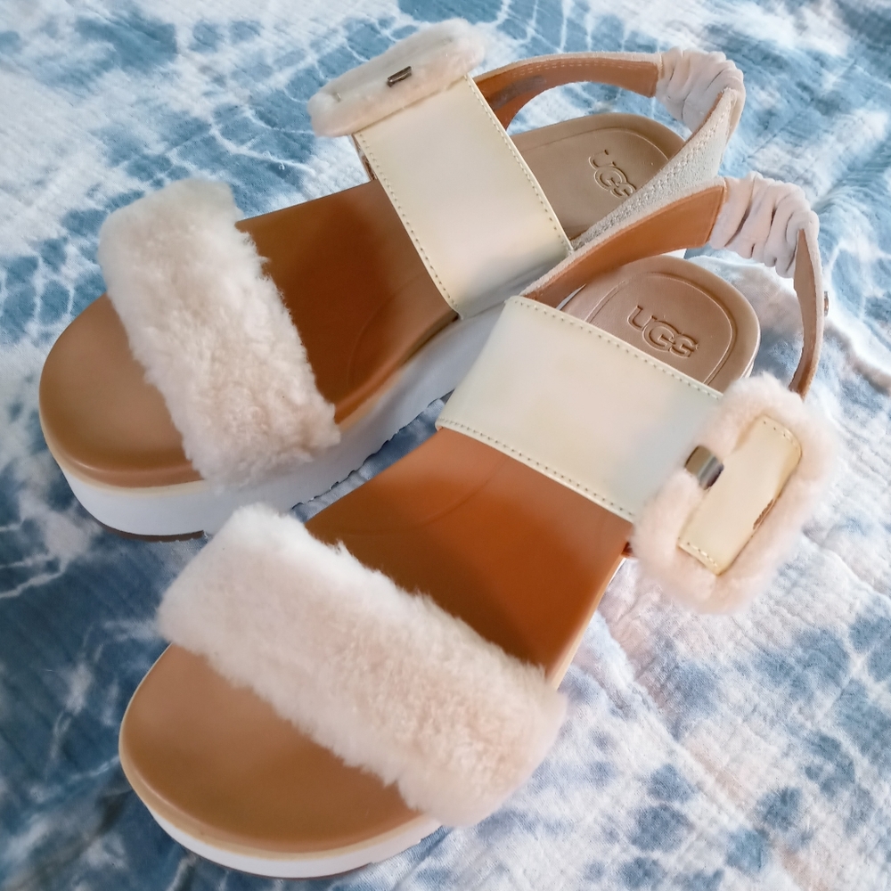 UGG furry platform wedge slide nude sandals size 7